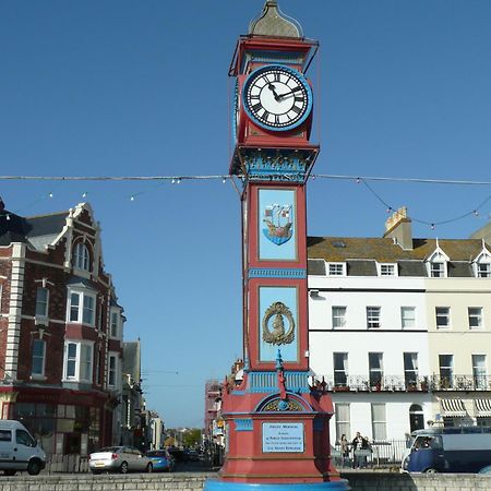 Crofton Guest House Weymouth Esterno foto