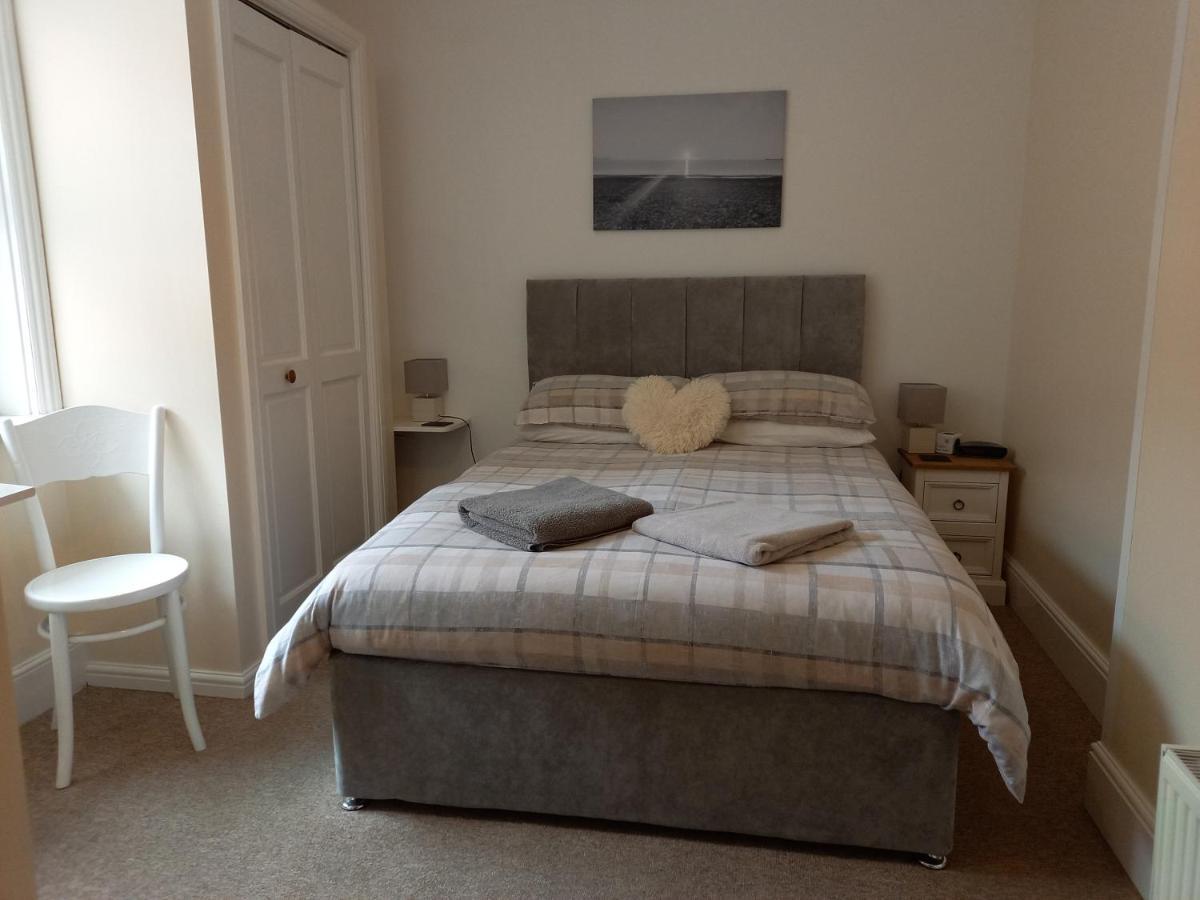 Crofton Guest House Weymouth Esterno foto