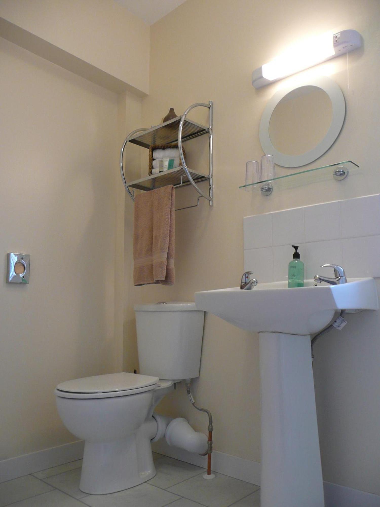 Crofton Guest House Weymouth Esterno foto