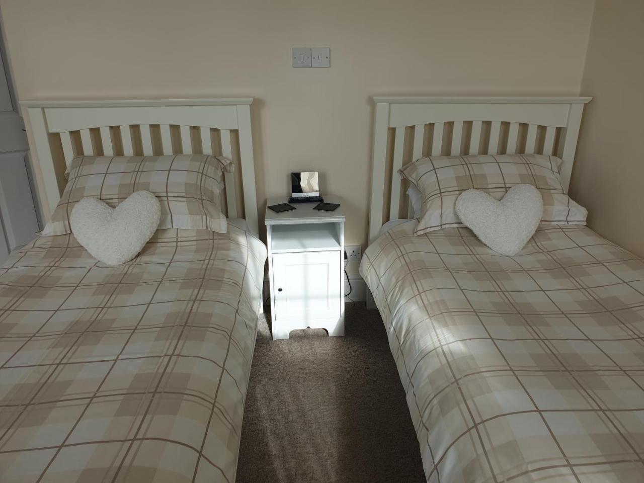 Crofton Guest House Weymouth Esterno foto